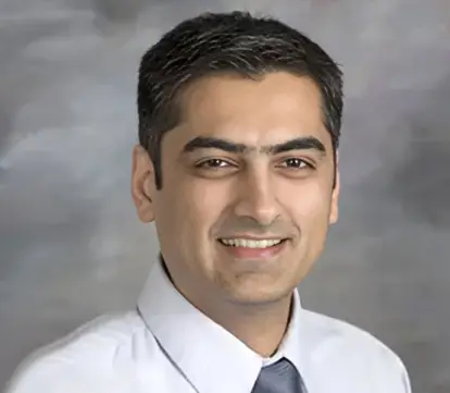 Dr. Navneet Mansukhani